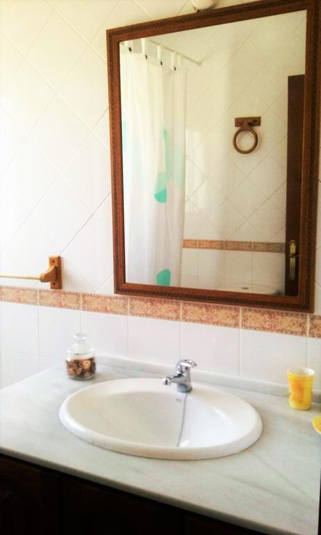קוניל דה לה פרונטרה Villa Juan מראה חיצוני תמונה